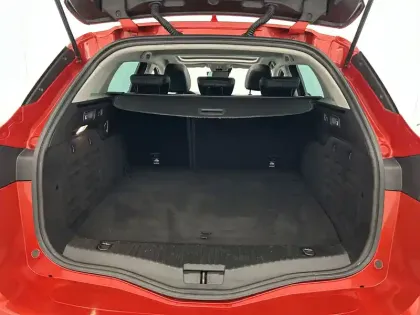 Photo 111 Renault Megane Mégane IV Estate E-TECH Plug-In Hybride 160