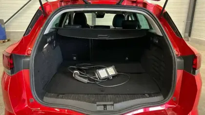 Photo 11 Renault Megane Mégane IV Estate E-TECH Plug-In Hybride 160