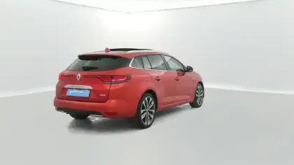 Photo 96 Renault Megane Mégane IV Estate E-TECH Plug-In Hybride 160