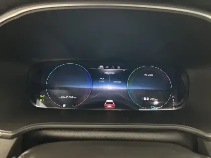 Photo 140 Renault Megane Mégane IV Estate E-TECH Plug-In Hybride 160