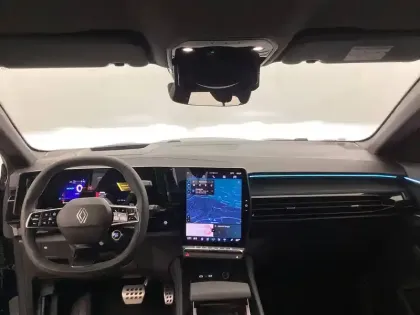 Photo 3 Renault Espace  E-Tech full hybrid 200 GSR2