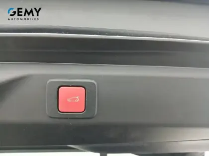 Photo 44 Peugeot 3008  Electrique 73 kWh 210 ch