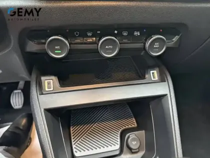 Photo 14 Citroën C4  PureTech 100 S&S BVM6