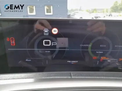 Photo 20 Peugeot 3008  Hybrid 145 e-DCS6