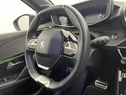 Photo 23 Peugeot 208  Electrique 50 kWh 136ch