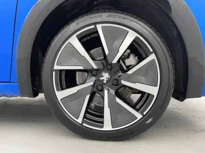 Photo 18 Peugeot 208  Electrique 50 kWh 136ch