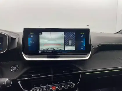 Photo 32 Peugeot 208  Electrique 50 kWh 136ch