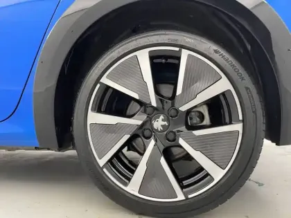 Photo 16 Peugeot 208  Electrique 50 kWh 136ch