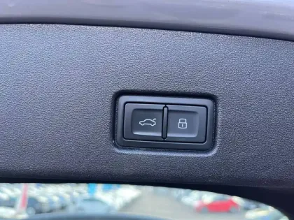 Photo 28 Audi Q4  e-tron 50 299 ch 82 kWh quattro