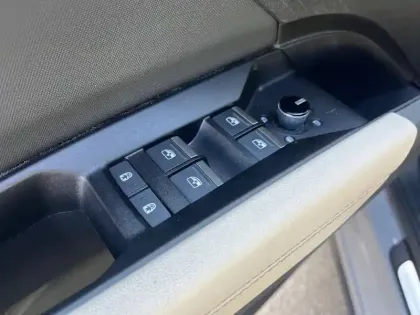 Photo 25 Audi Q4  e-tron 50 299 ch 82 kWh quattro