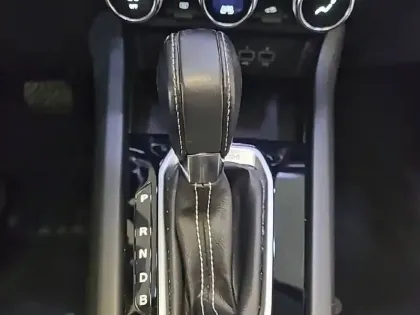 Photo 13 Renault Arkana  E-Tech hybride 145 - 22