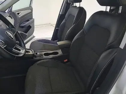 Photo 10 Renault Arkana  E-Tech hybride 145 - 22