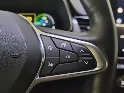 Photo 26 Renault Arkana  E-Tech hybride 145 - 22