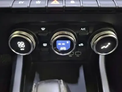 Photo 23 Renault Arkana  E-Tech hybride 145 - 22