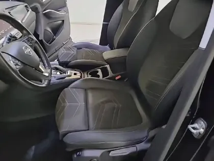 Photo 10 Opel Grandland  Hybrid4 300 ch AWD BVA8