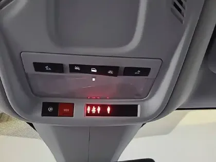 Photo 25 Opel Grandland  Hybrid4 300 ch AWD BVA8