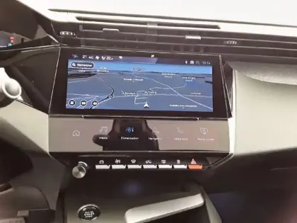 Photo 34 Peugeot 308  SW BlueHDi 130ch S&S EAT8