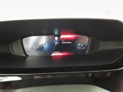 Photo 29 Peugeot 308  SW BlueHDi 130ch S&S EAT8