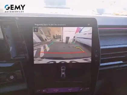 Photo 19 Renault Rafale  E-Tech full hybrid 200