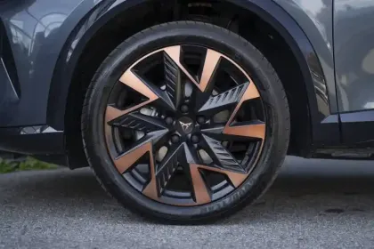 Photo 30 Cupra Formentor  eHybrid 204 ch DSG6