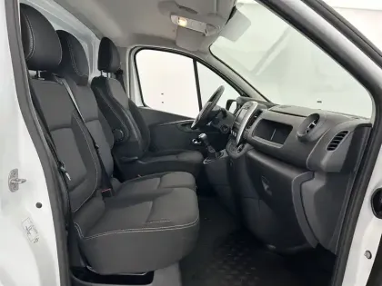 Photo 34 Renault Trafic  FGN L2H2 1200 KG DCI 145 ENERGY