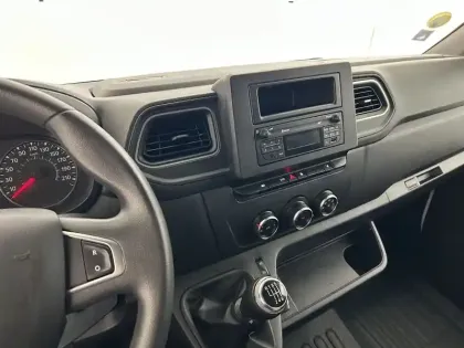 Photo 100 Renault Master  FGN TRAC F3500 L3H2 DCI 135