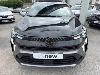 Photo 27 Renault Captur  E-Tech full hybrid 145 ch