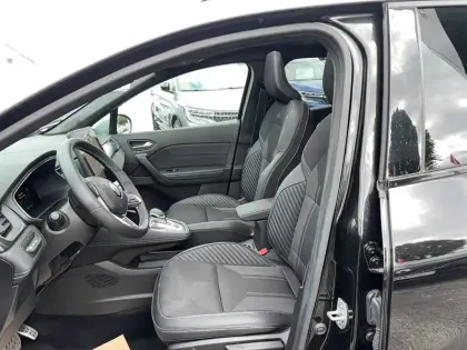 Photo 34 Renault Captur  E-Tech full hybrid 145 ch