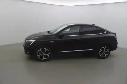 Photo 17 Renault Arkana  E-Tech full hybrid 145 GSR2