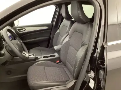 Photo 25 Renault Arkana  E-Tech full hybrid 145 GSR2