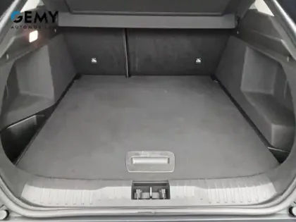 Photo 25 Renault Arkana  TCe 140 EDC - 23