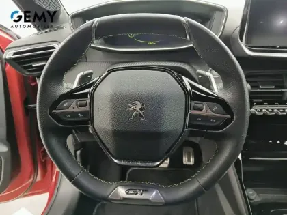 Photo 12 Peugeot 208  PureTech 100 S&S EAT8