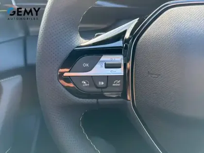 Photo 17 Peugeot 308  Hybrid 145 e-DCS6