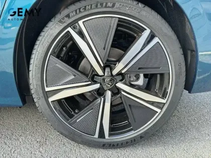 Photo 10 Peugeot 308  Hybrid 145 e-DCS6