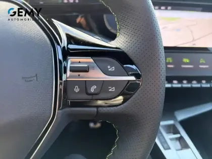 Photo 16 Peugeot 308  Hybrid 145 e-DCS6