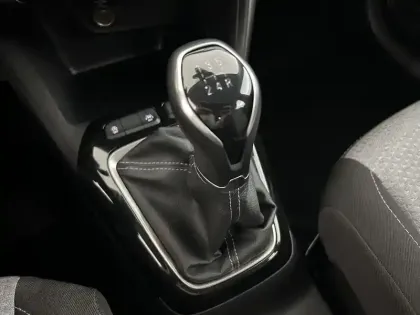 Photo 126 Opel Corsa  1.2 75 ch BVM5