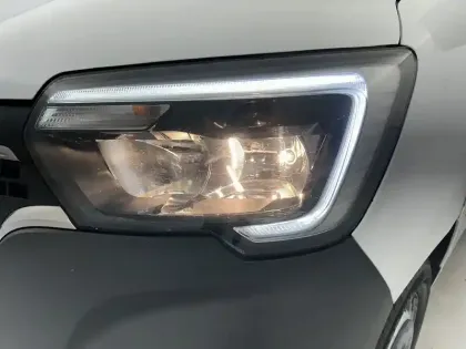 Photo 139 Renault Master  FGN TRAC F3300 L1H2 BLUE DCI 135