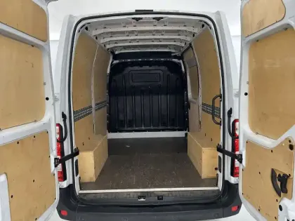 Photo 88 Renault Master  FGN TRAC F3300 L1H2 BLUE DCI 135