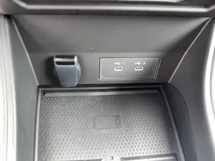 Photo 62 Renault Symbioz  E-Tech full hybrid 145