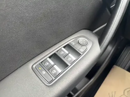 Photo 71 Renault Symbioz  E-Tech full hybrid 145