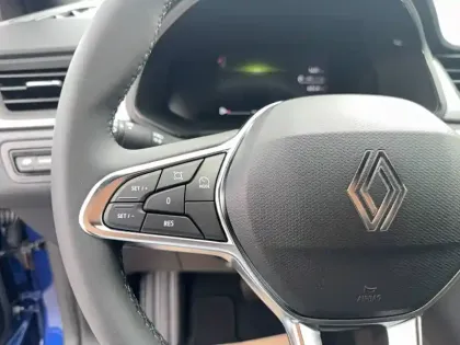 Photo 60 Renault Symbioz  E-Tech full hybrid 145