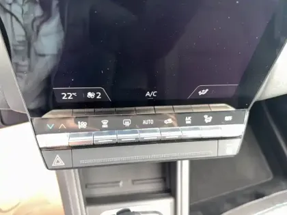 Photo 63 Renault Symbioz  E-Tech full hybrid 145