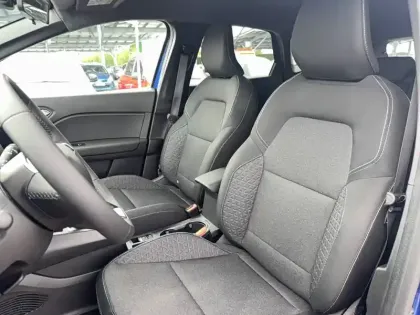 Photo 48 Renault Symbioz  E-Tech full hybrid 145