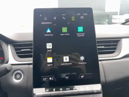 Photo 68 Renault Symbioz  E-Tech full hybrid 145