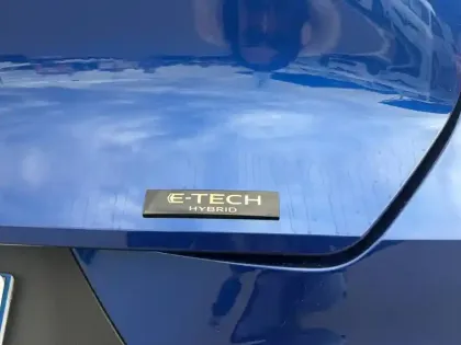 Photo 52 Renault Symbioz  E-Tech full hybrid 145