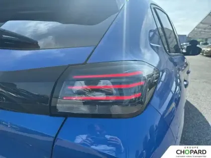 Photo 16 Peugeot 208  PureTech 100 S&S EAT8