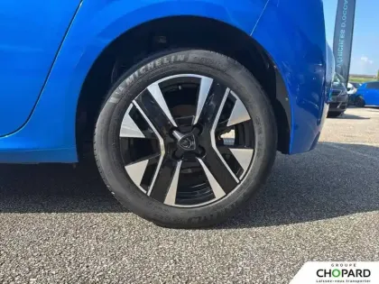 Photo 10 Peugeot 208  PureTech 100 S&S EAT8