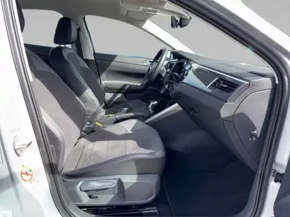 Photo 43 Volkswagen Polo  1.0 TSI 95 S&S DSG7