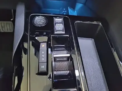 Photo 13 Peugeot 3008  BlueHDi 130ch S&S EAT8