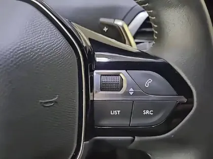 Photo 28 Peugeot 3008  BlueHDi 130ch S&S EAT8